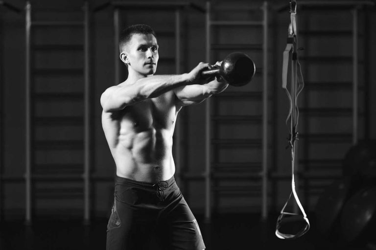 Read more about the article How I Do 300 Kettlebell Swings, 50 push-ups, and 50 sit-ups in 20 minutes