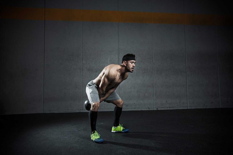 Read more about the article Finding The Sweet Spot For A Kettlebell Swing Interval Workout
