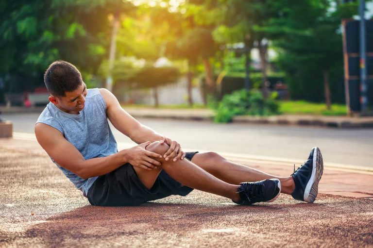 Read more about the article How To Deal With Common Injuries You May Suffer